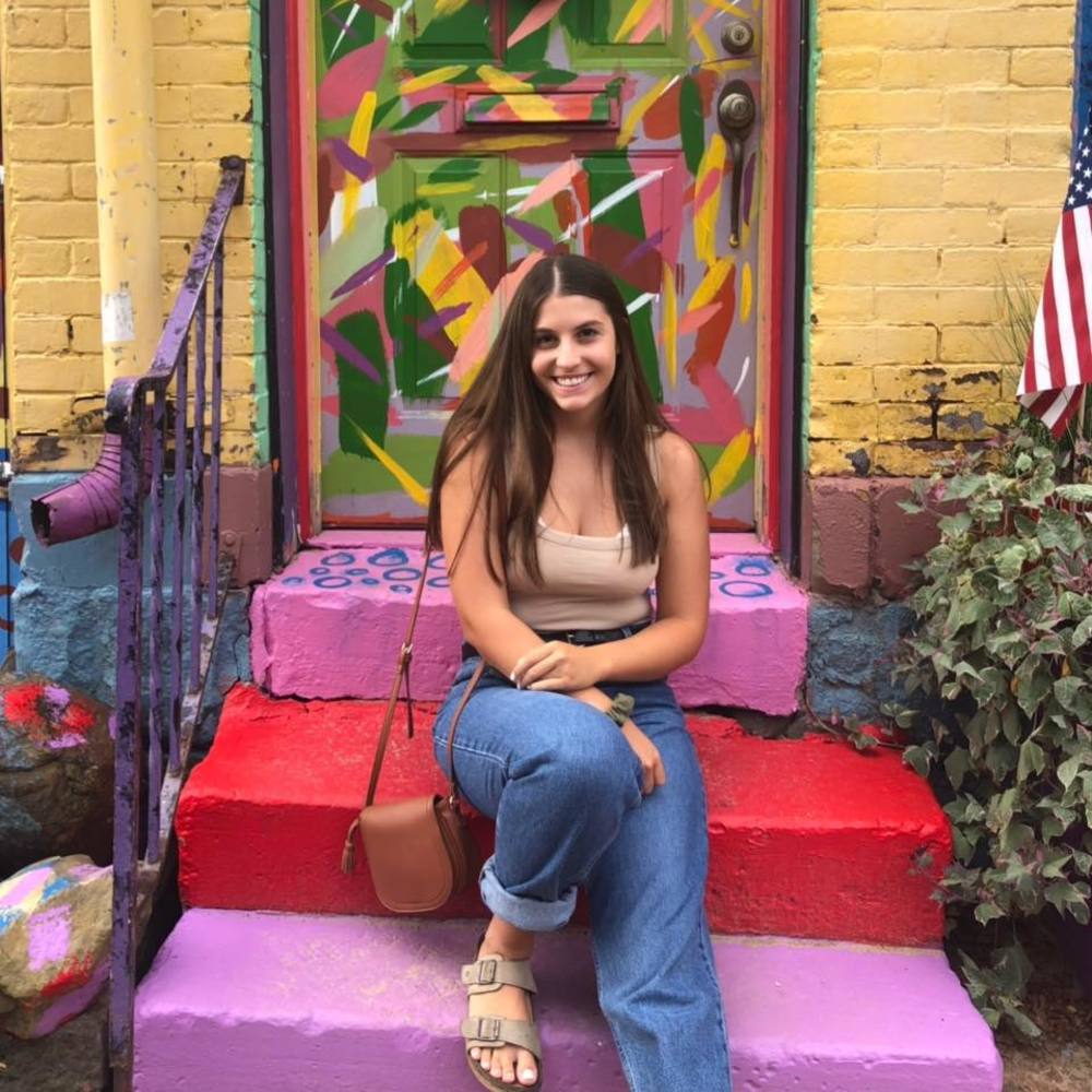 Meet your Posher, Alli